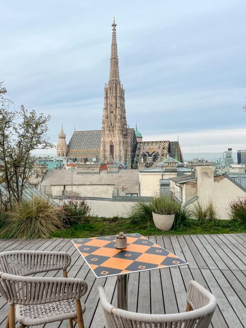 Professional Photoshooting in Vienna - Graben Street: iconic façades and a more human street feel