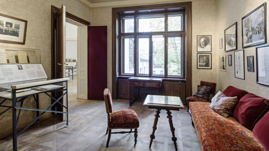 Sigmund Freud Museum Ticket - Family-friendly perks without killing the mood