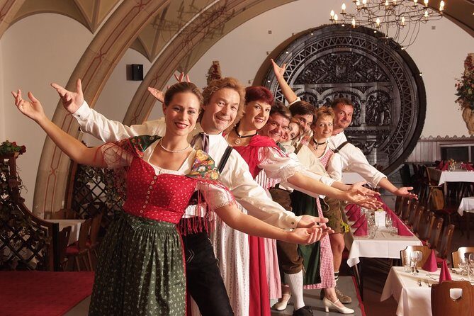 Skip the Line: Austrian Dinner Show Ticket in Vienna - Language and Music Style: What “Not Much English” Really Means