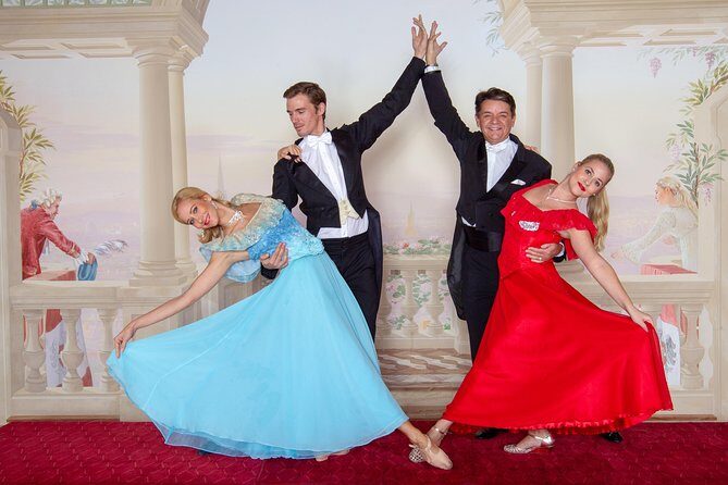 Skip the Line: Austrian Dinner Show Ticket in Vienna - The 3-Course Meal: What’s Included (and What to Expect)