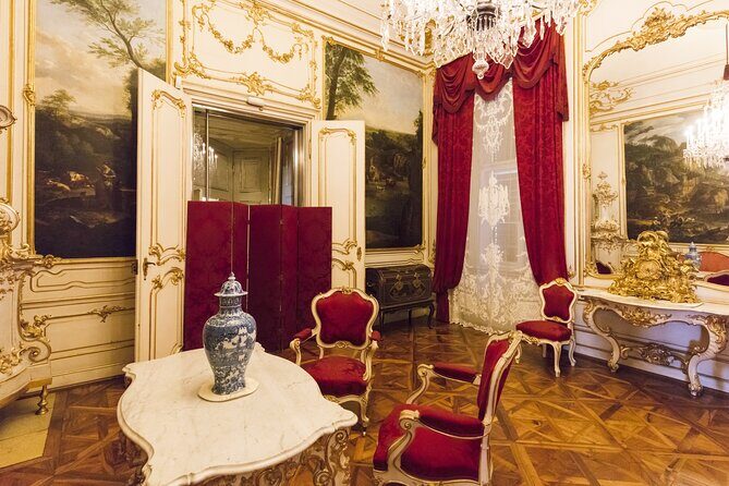 Skip-the-line Schonbrunn Palace Rooms & Gardens Private Tour - Pickup, transport, and the small risk of vehicle mismatch