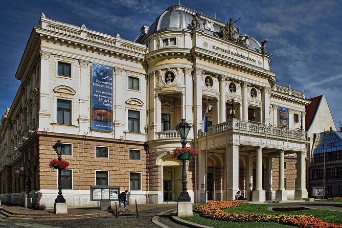 Small Group Half Day Tour from Vienna to Bratislava - About the Guide Options: Driver Highlights vs Local Guide
