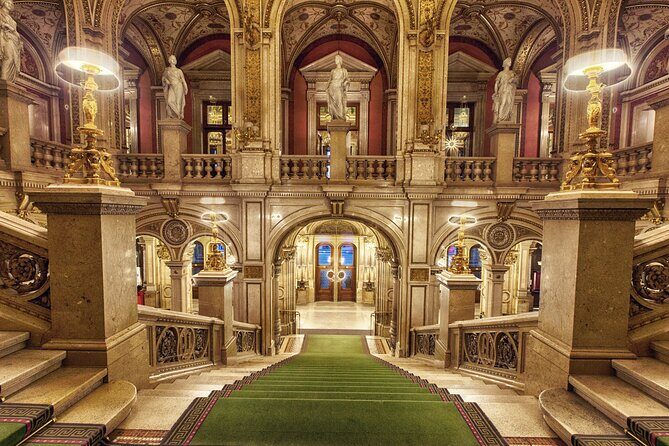STATE OPERA - PRIVATE guided tour (tickets included) - Starting at Opernring 2: where the tour gets you oriented fast