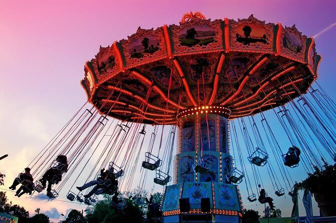 Strauss Dinner Show - Key Things to Know Before You Go to the Strauss Dinner Show