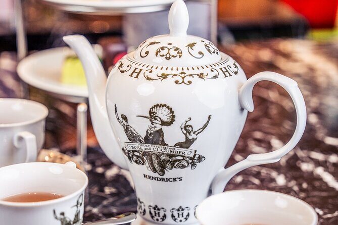 Strauss Exhibition incl. LED Concert Show / Coffee + Strauss Cake - Who should book this Strauss ticket (and who might skip)