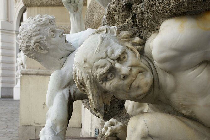 Terrible crimes in Vienna, hidden secrets of the inner city - Why this Vienna walk feels different from the usual city tour