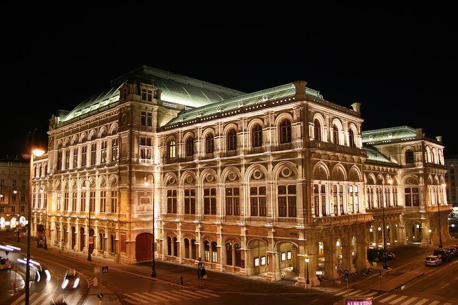 The Heart of Vienna: A Self-Guided Audio Tour - St. Stephan’s Cathedral: your fun lap around the crown jewel
