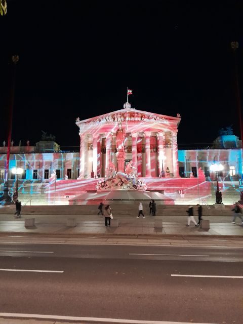 The unknown Vienna City- a guided walking tour in 3 hours - Gothic to Art Nouveau to modern: architecture as a timeline