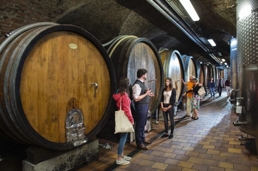 Ticket to Klosterneuburg Abbey - Entering Klosterneuburg Abbey: where faith meets serious views