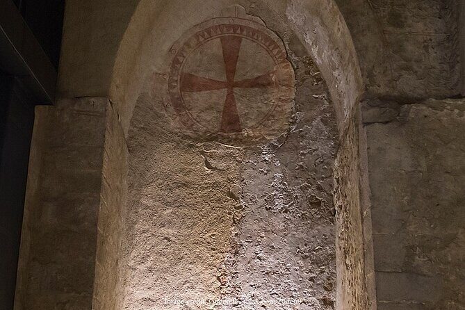 Underground 2.5h Tour with St. Stephen’s Cathedral Catacombs - Who should book this tour (and who might think twice)