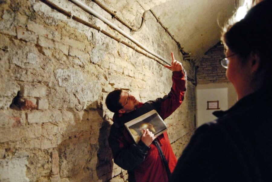 Vienna: 1.5-Hour Underground Walking Tour - Entering St. Michael’s crypt: mummies and what they reveal