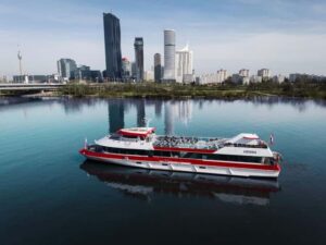 Vienna: 2-hour Danube Panorama Tour (Cruise Only) - What the 2-hour loop is really like
