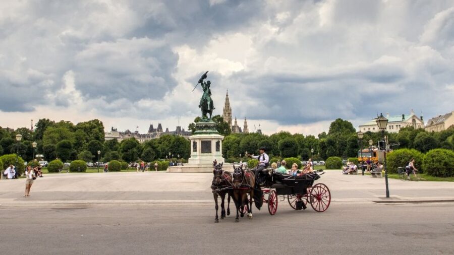 Vienna: 30-Minute Fiaker Ride in the Old Town - Vienna Town Hall Square: Where the City Holds Its Public Celebrations