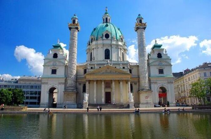 Vienna After Dark: Private Evening Food & Drink Experience - Key takeaways before you book