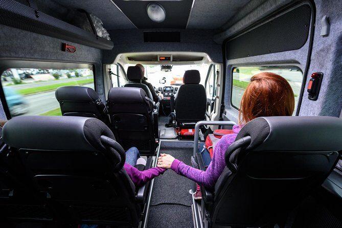 Vienna Airport Departure Transfer (Hotel to Vienna Airport) - Airport drop-off: terminals, airlines, and the one detail to confirm