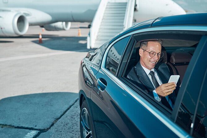 Vienna Airport Transfers From Vienna City With Private Driver - Early morning reality check (and the language issue that didn’t matter)