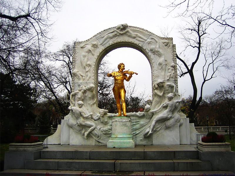 Vienna Art Nouveau Walking Tour - Karlsplatz pavilion and the Wagner Museum: meeting Otto Wagner’s approach