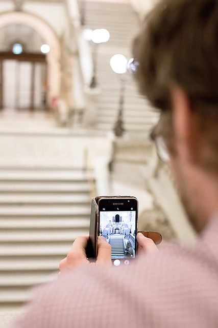 VIENNA AT NIGHT: Photo Tour of the Most Beautiful Buildings - How the Pro Photographer Teaches Night Photos (No Guesswork)