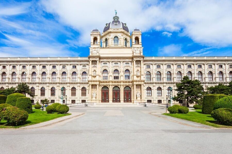 Vienna Audioguide - TravelMate app for your smartphone - How the TravelMate setup works (and why it matters)