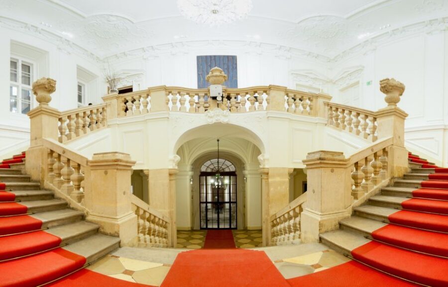Vienna: Baroque Orchestra Concert and Dinner - Why this Vienna Baroque concert-and-dinner package works