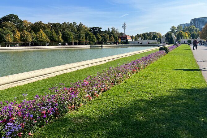 Vienna Belvedere Museum Private Walking Tour with Licensed Guide - Should you book the Vienna Belvedere private tour?