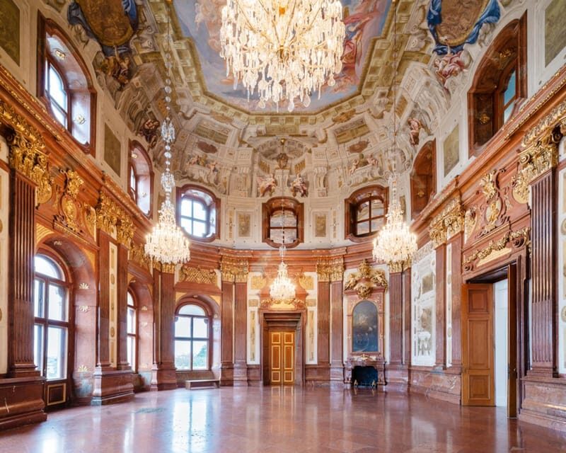 Vienna: Belvedere Palace Skip-the-Line Tour - The art route: from modern masters to The Kiss without getting lost