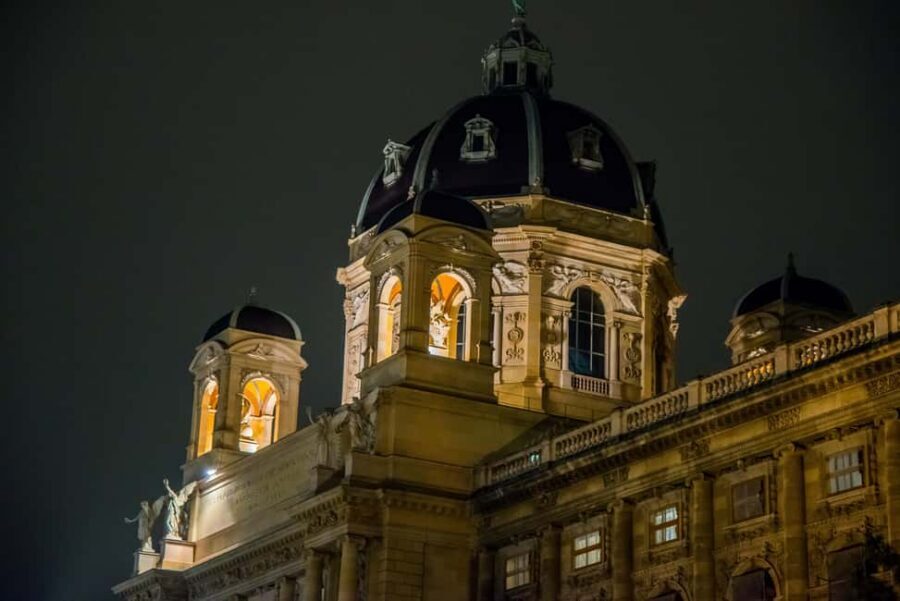 Vienna: Big Bus City Highlights Night Tour with Live Guide - Pricing and Value: Is $40 Worth It for a Vienna Night Tour?