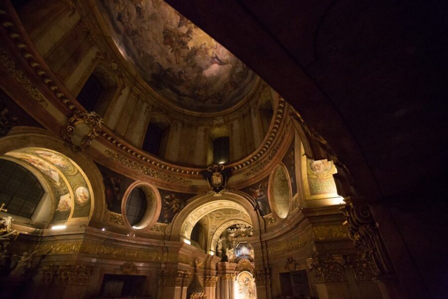 Vienna: Christmas & New Year's Concert in St. Peter's Church - What the One-Hour Program Feels Like in the Vaults