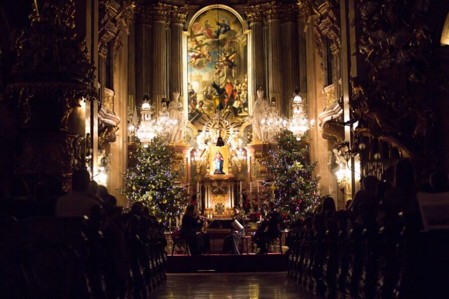 Vienna: Christmas & New Year's Concert in St. Peter's Church - Music Highlights You’ll Hear: Eine kleine Nachtmusik, Vivaldi, Mozart, Bach, and Beethoven