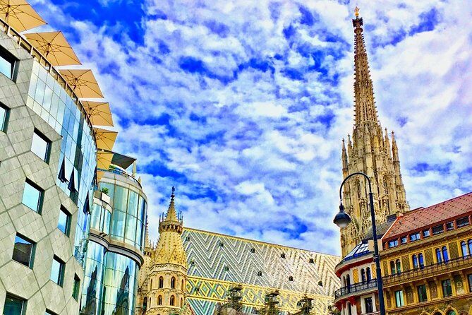 Vienna Christmas Tour - Graben and Kohlmarkt: Where the Christmas Decor Signals You’re in the Right Place