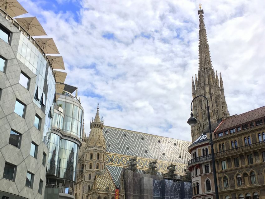 Vienna: City Center Guided Walking Tour - Spanish Riding School and Lipizzaner heritage: elegance on display