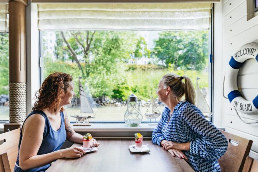 Vienna: City Cruise with Optional Lunch - Where to Sit: outside deck views, indoor comfort, and smoke rules