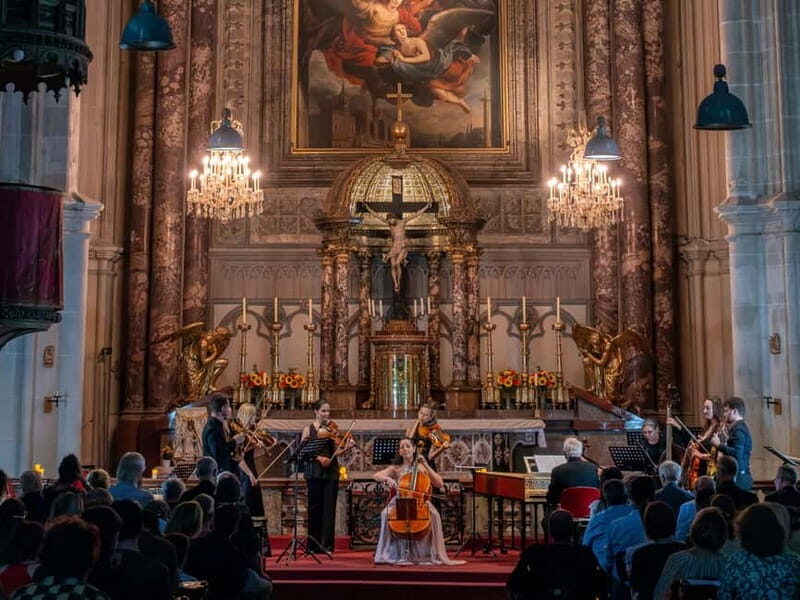 Vienna: Classical Concerts in the Minorite Church Ticket - Getting the best seats: how closeness affects what you hear