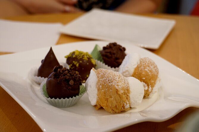 Vienna Coffee, Cake & Pastries Tour with Local Stories - Key takeaways before you book