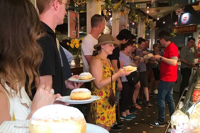 Vienna Coffee, Cake & Pastries Tour with Local Stories - Reumannplatz’s family bakery: where local districts do the sweet work
