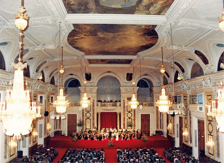 Vienna: Concert Tickets for Vienna Hofburg Orchestra - Timing: how to pace your evening around the 8:30 PM start