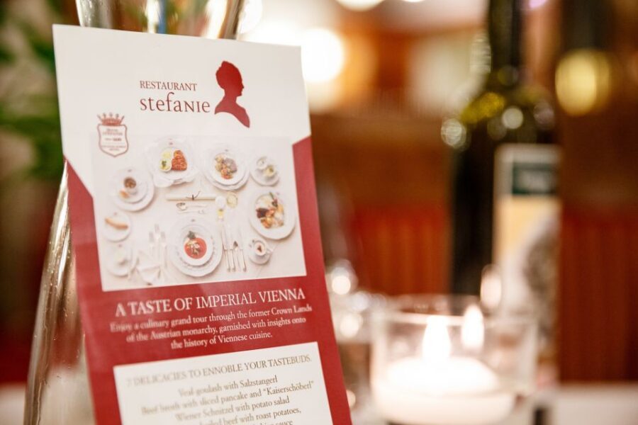 Vienna: Culinary Experience at Restaurant Stefanie - Beer, wine, and coffee included: the drink plan that keeps it Austrian