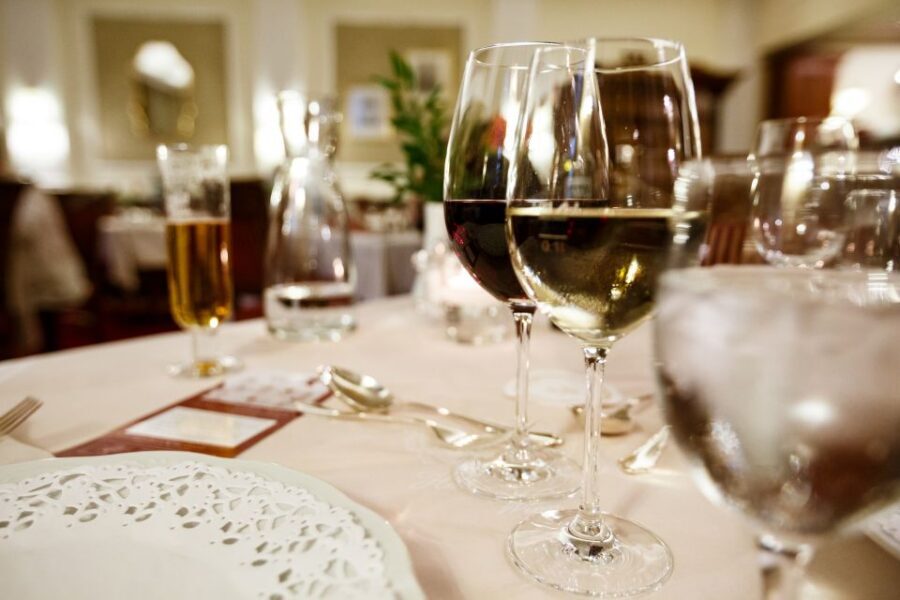 Vienna: Culinary Experience at Restaurant Stefanie - Who should book this Vienna culinary experience?