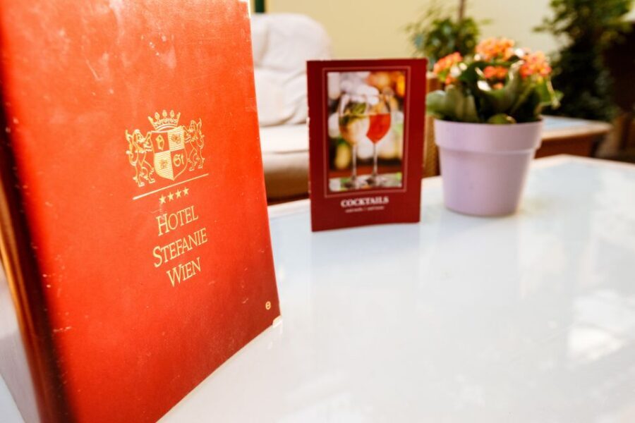 Vienna: Culinary Experience at Restaurant Stefanie - The heart of the night: what you actually eat (7 Austrian specialties)