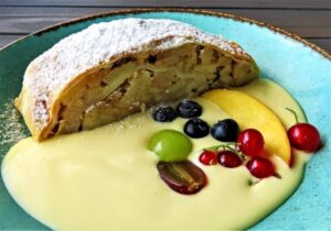 Vienna: Food tasting tour in Hidden Gems (Small Groups) - Price and Value: $135 for 3 Hours of Eating and Drinking