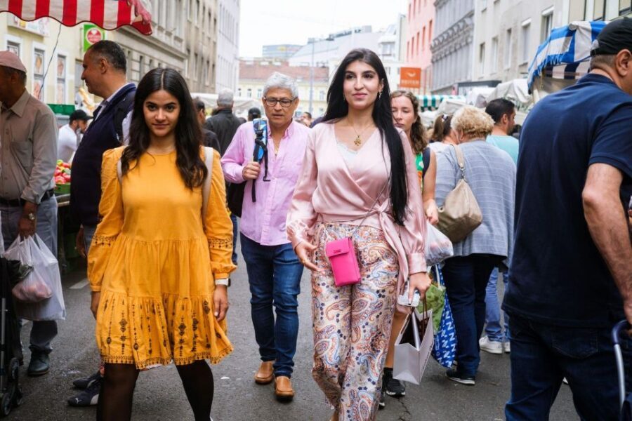 Vienna Food Tour: Hidden Gems & Authentic Flavors - Drinks: Beer, Spritzwein, and Coffee/Tea That Keep the Pace Honest