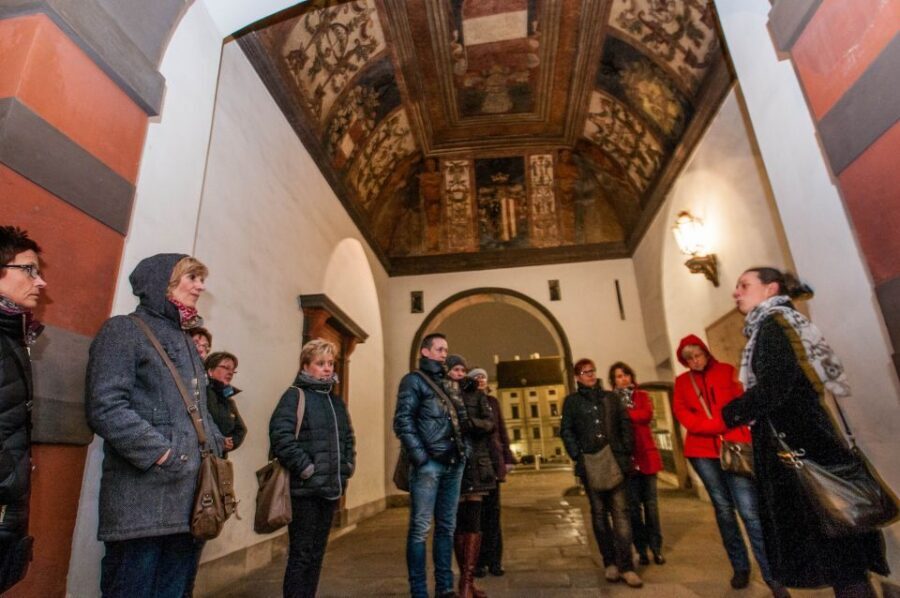Vienna: Ghosts and Legends Guided Nighttime Walking Tour - Walking Vienna’s Dark Side: What This Tour Feels Like