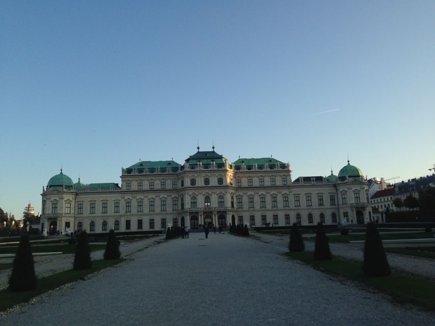 Vienna: Guided E-Bike Tour - Prater Park and Wiener Riesenrad: the classic Vienna sight from park paths