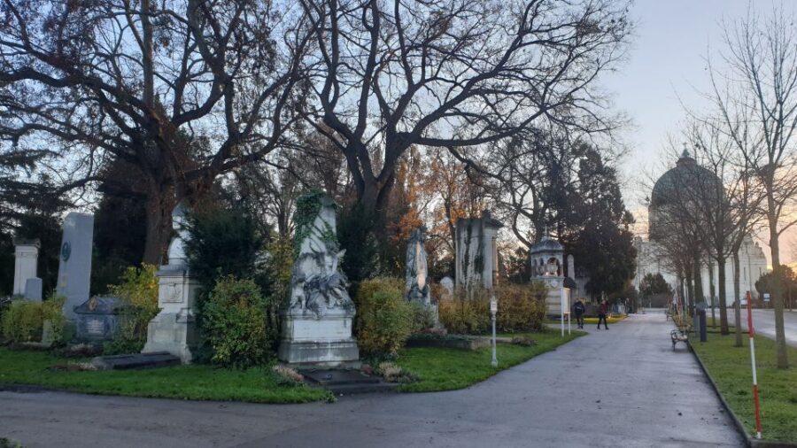 Vienna: Guided Walking Tour of the Central Cemetery - Where the Tour Ends: Honorary Graves and a Proper Close