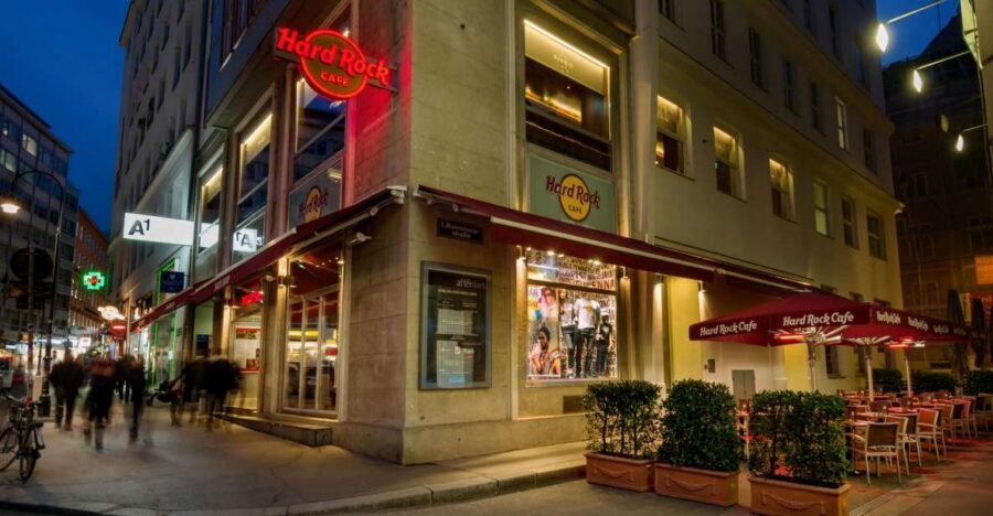 Vienna: Hard Rock Cafe with Set Menu for Lunch or Dinner - Why Hard Rock Cafe Vienna Makes Sense Even If You’re Not a Rock Fan