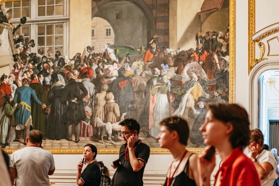 Vienna: Hofburg and Empress Sisi Museum Guided Tour - Start at Albertina Platz: The 10-Minute Setup That Matters