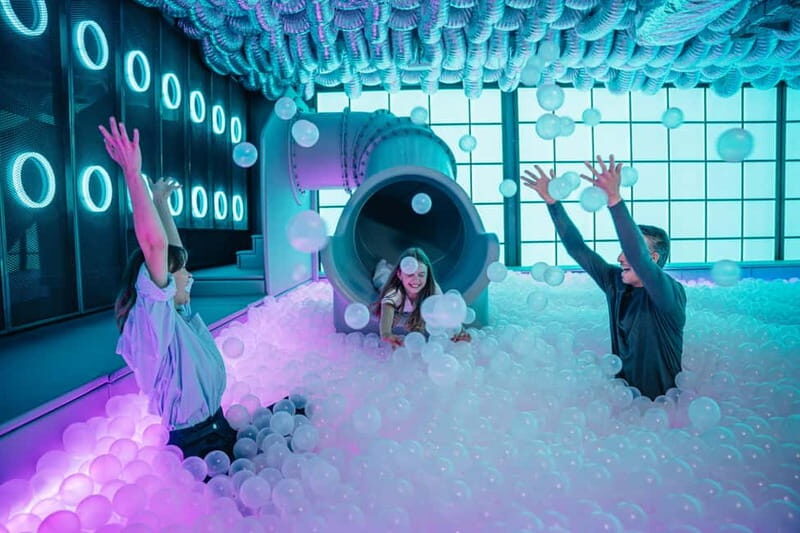 Vienna: IKONO VIENNA Immersive Experience Ticket - The photo moments are real, but keep your expectations flexible