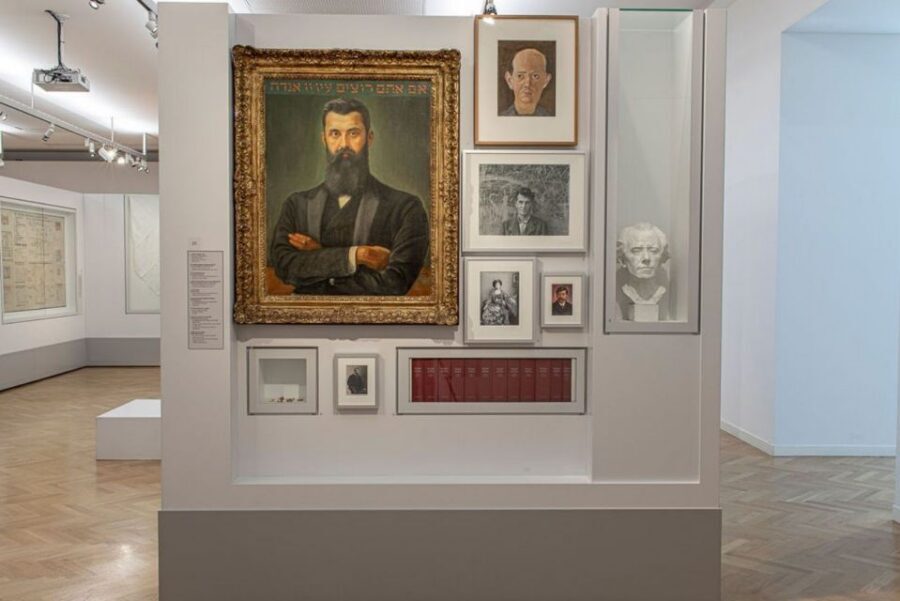 Vienna: Jewish Museum Vienna and Museum Judenplatz Tickets - What the Museum Gets Right About Content and Tone