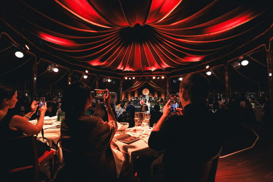 Vienna: Johann Strauss Dinner Show at the Prater - Timing your arrival: doors open early for a reason