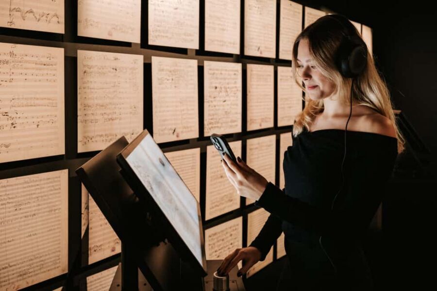 Vienna: Johann Strauss - Immersive Audiovisual Experience Ticket - Walking through the interactive Strauss exhibitions